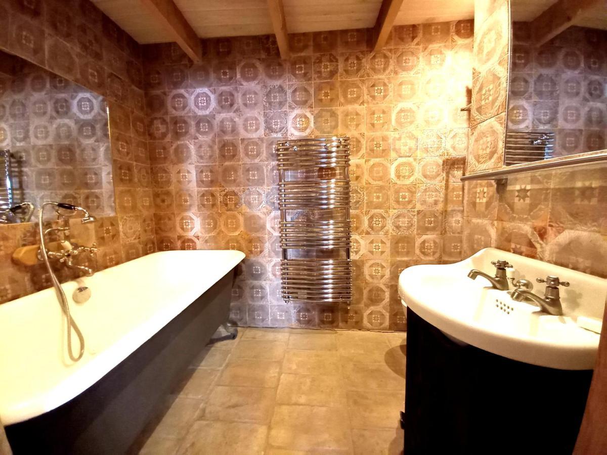 Hotel La Casa De Boulbon Zewnętrze zdjęcie
